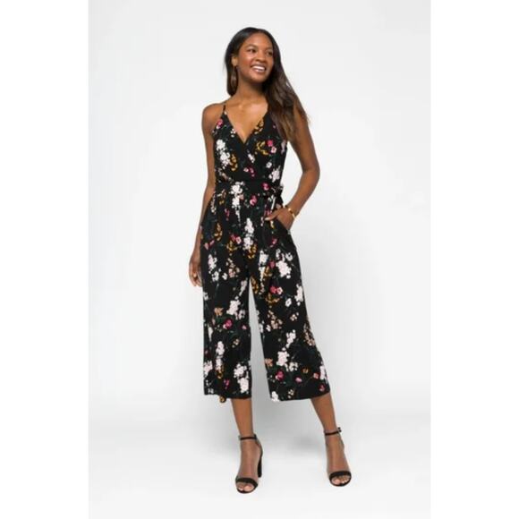 Kaileigh Pants - Kaileigh Rica Crop Floral Pant Jumpsuit in Black Size Large